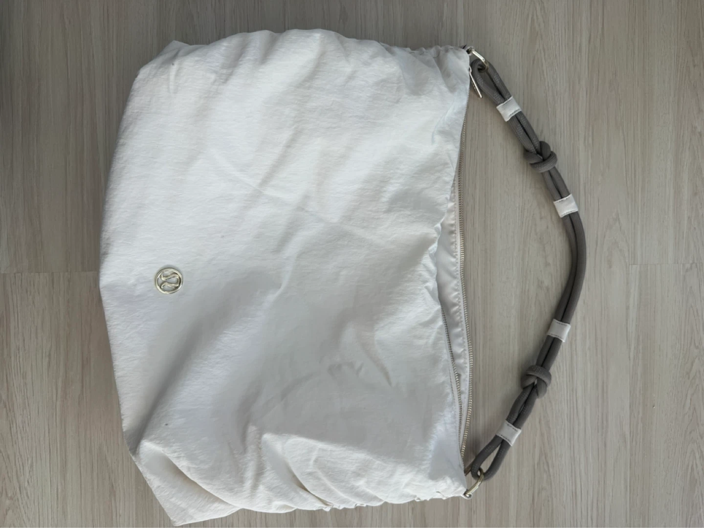 Lululemon bag