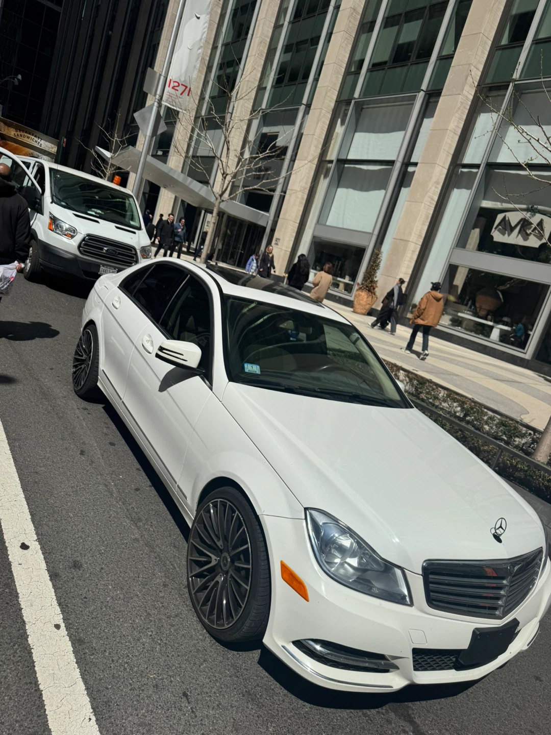 White Mercedes-Benz Sedan c250 sport - photo 2