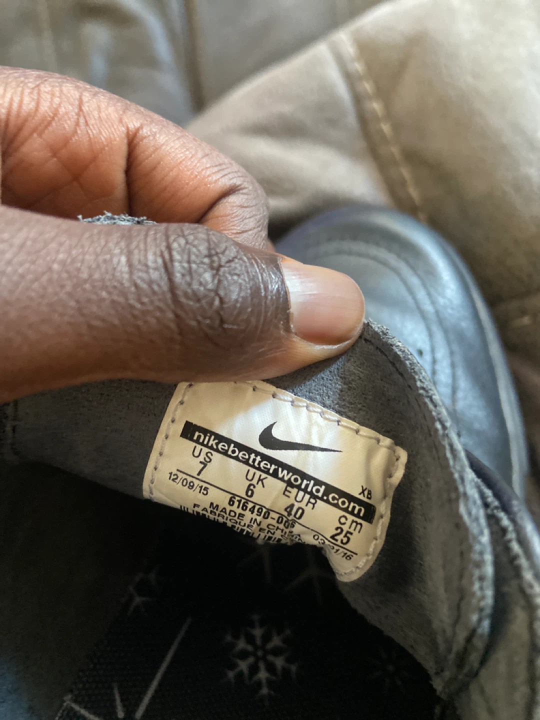 Nike SB Black Leather Shoes - photo 4