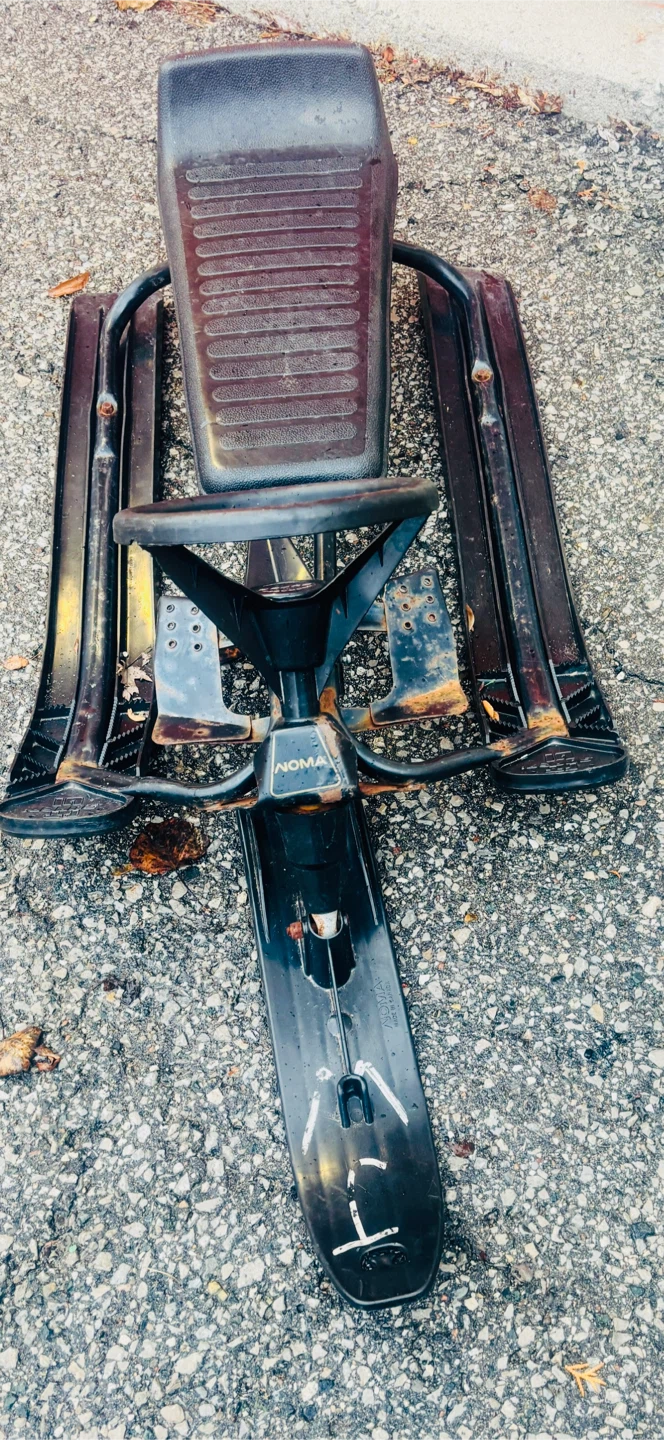Noma Super Steering Snow Sled