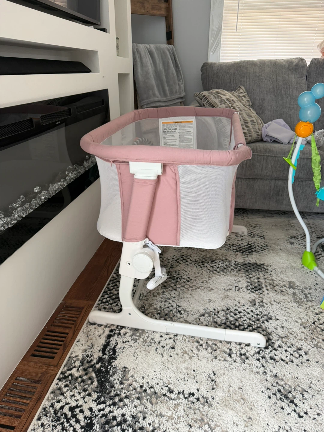 Baby Delight Beside Me Sleeper Bassinet