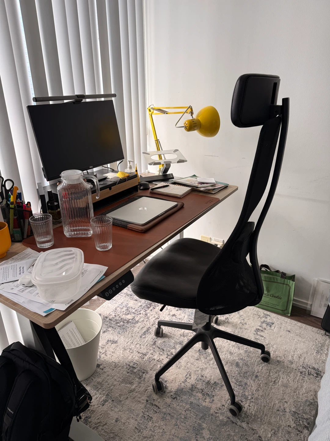 Ergonomic Office Chair with Headrest