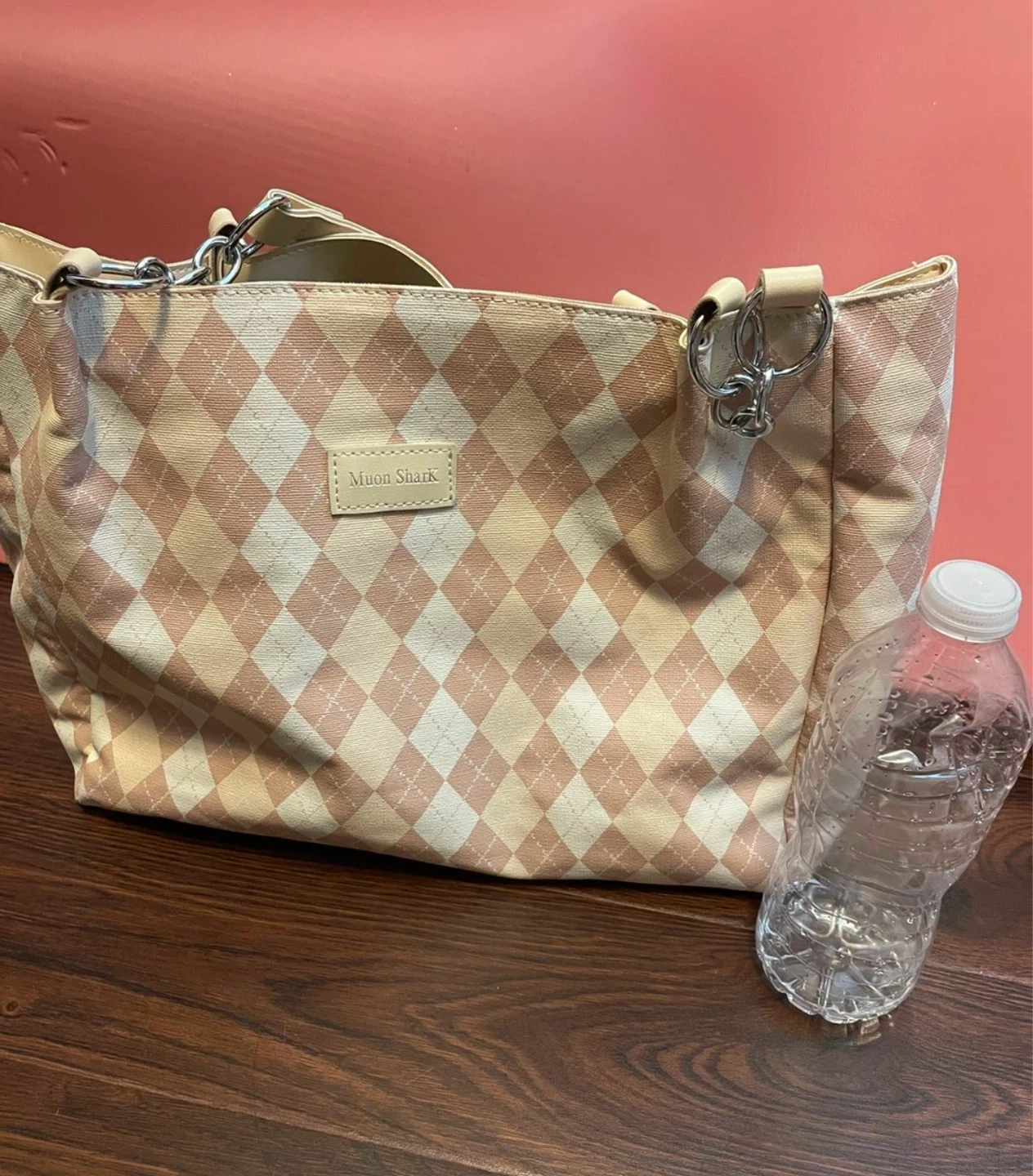 Muon Shark Argyle Tote Bag - Pink & Beige - photo 5