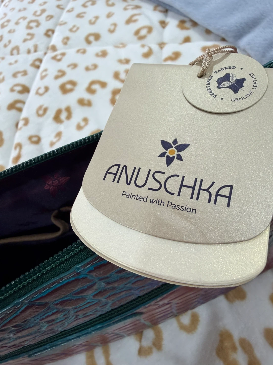 Anuschka Leather Shoulder Bag - photo 4