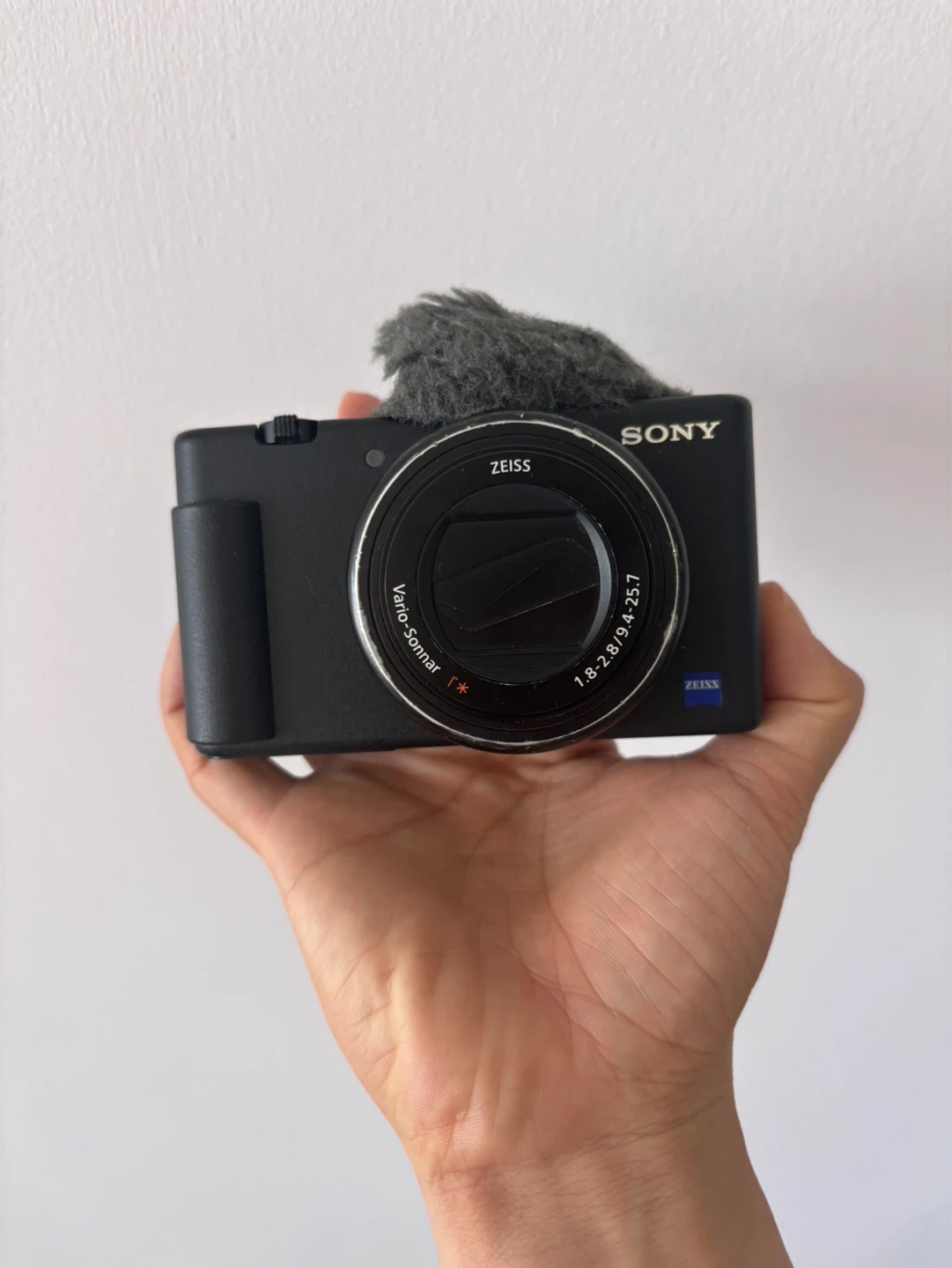 Sony ZV-1 Vlogging Camera with Windscreen