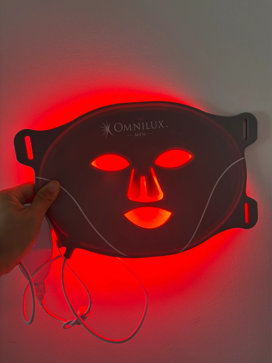Omnilux Men LED Face Mask – Excellent Condition