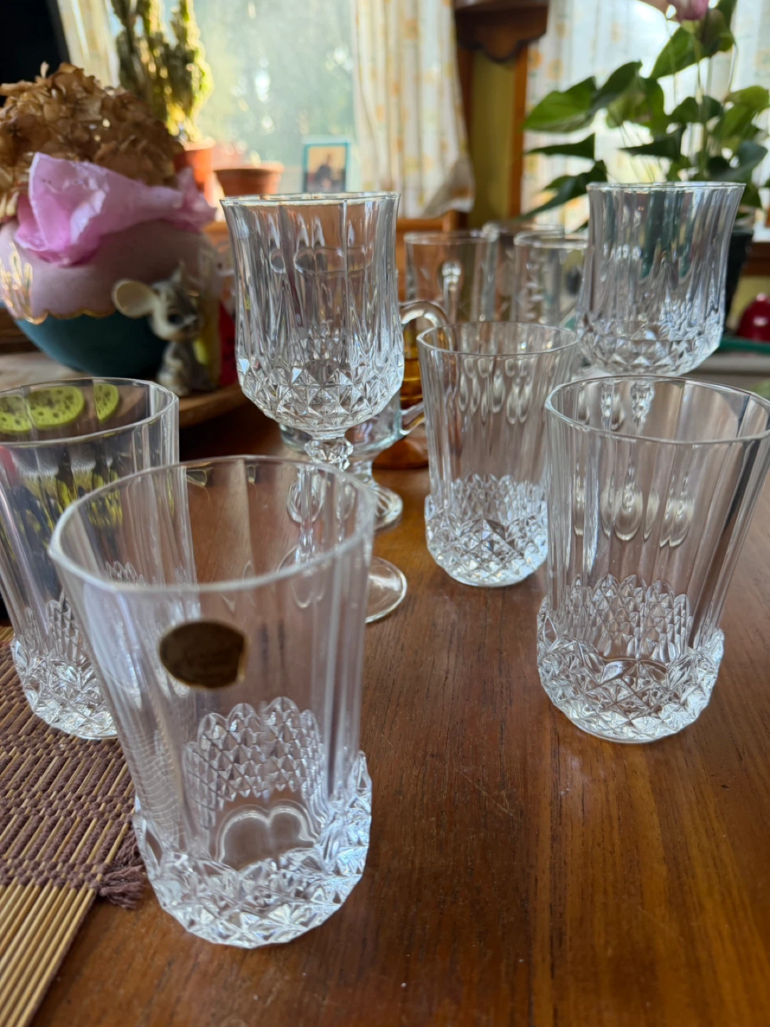 Cristal D’ Arques 2 wine and 4 hi ball