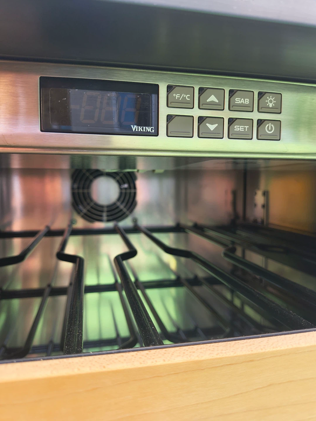 Viking Professional Wine Cooler - photo 5