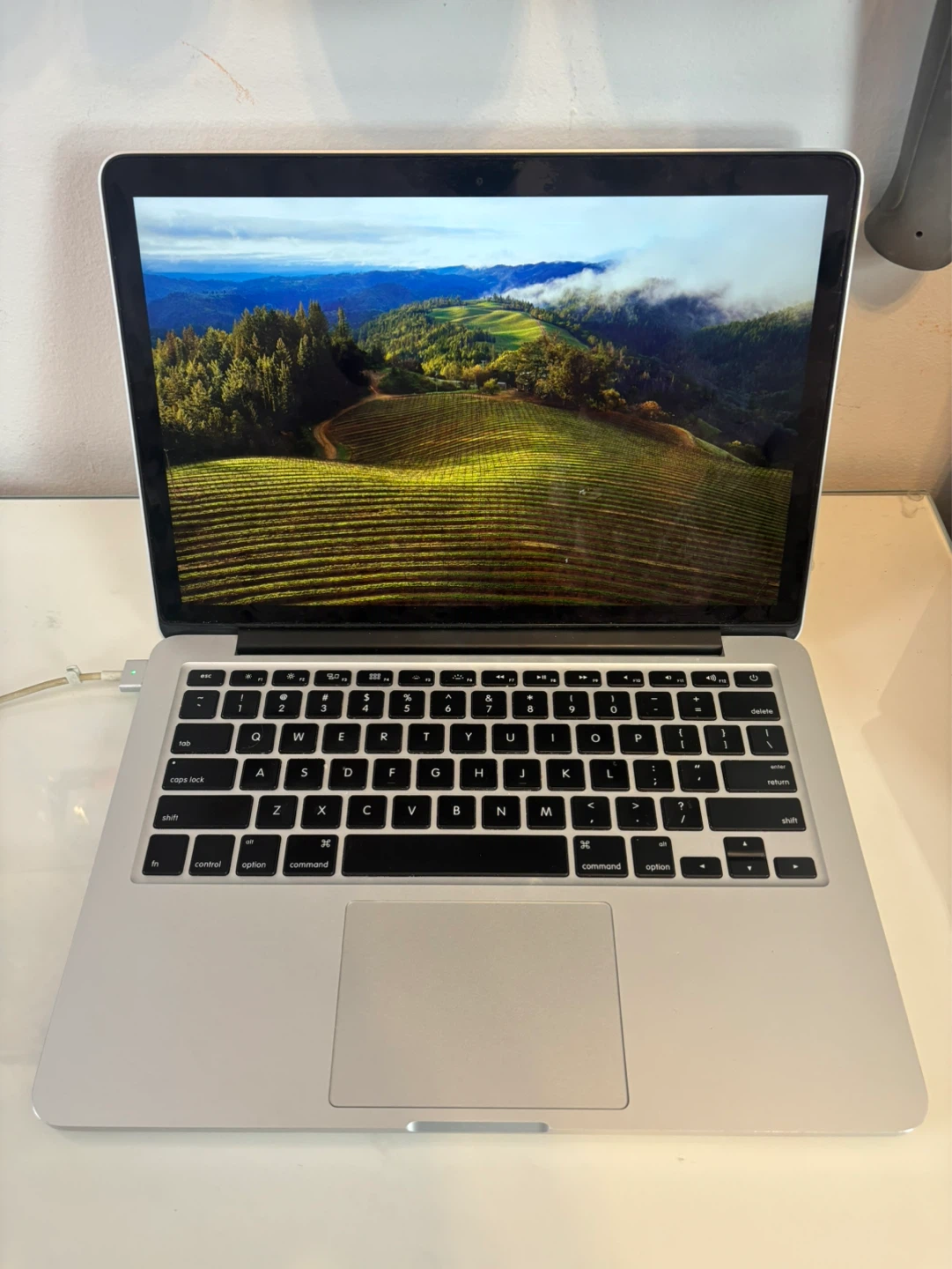 Apple MacBook Pro Laptop - photo 2