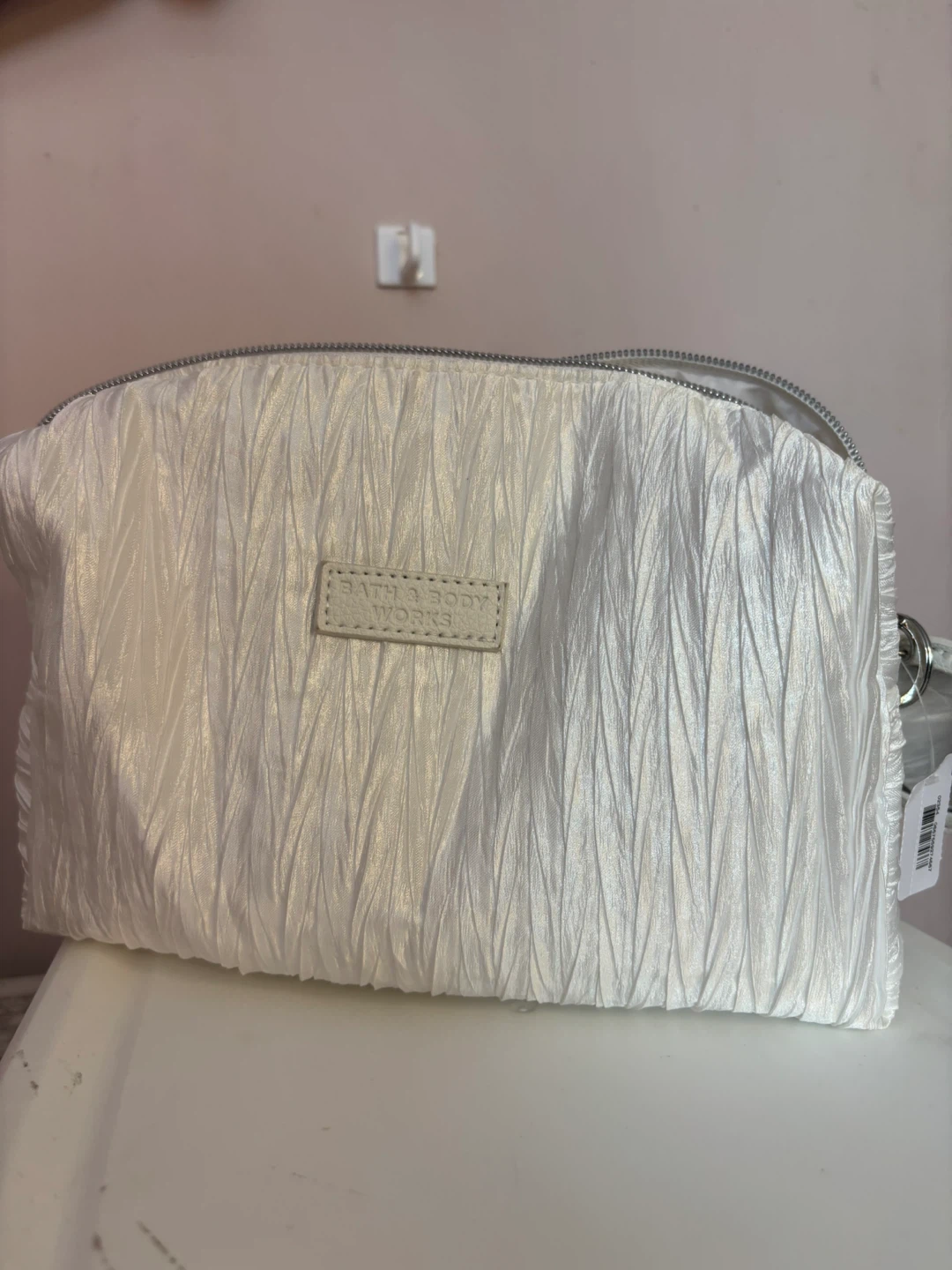 Bath & Body Works White Cosmetic Bag - photo 2