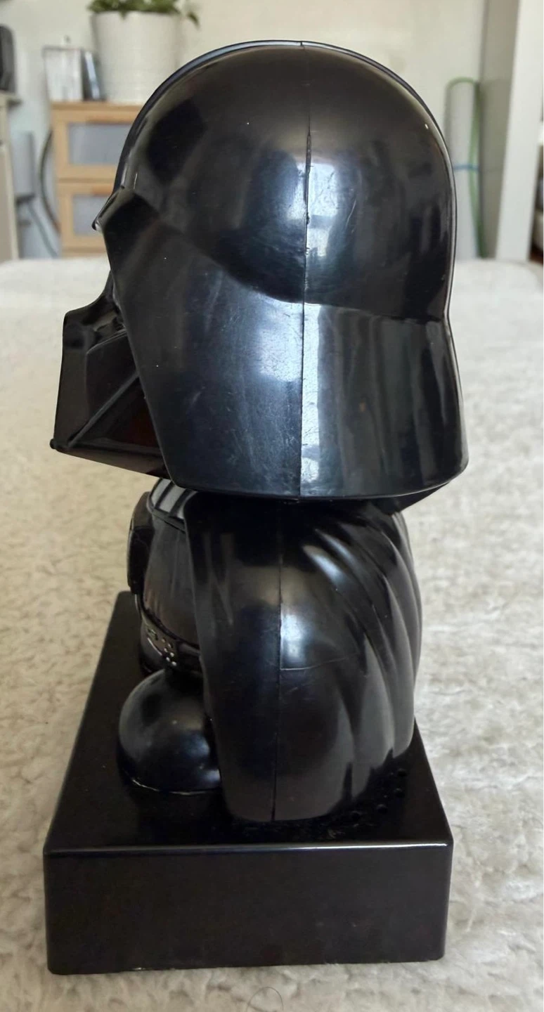 Darth Vader Bobble Head Candy Dispenser - photo 2