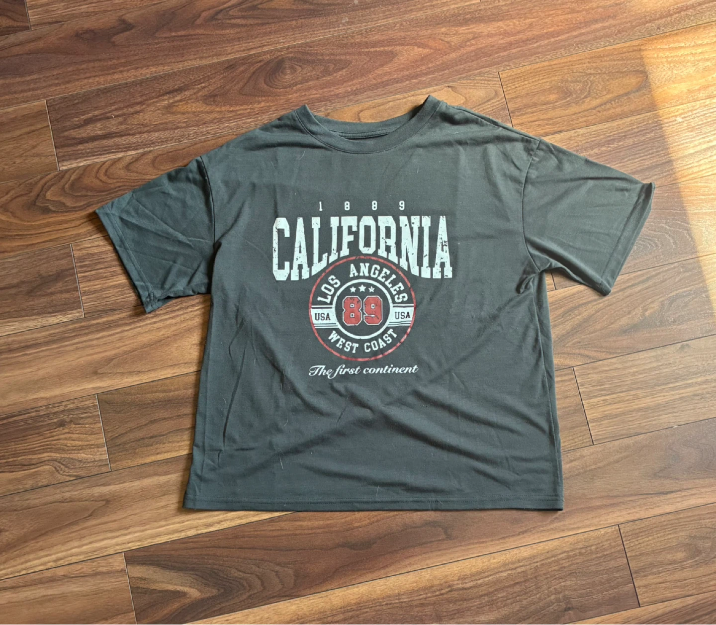 SHEIN Graphic T-Shirt - California Los Angeles - Size Medium