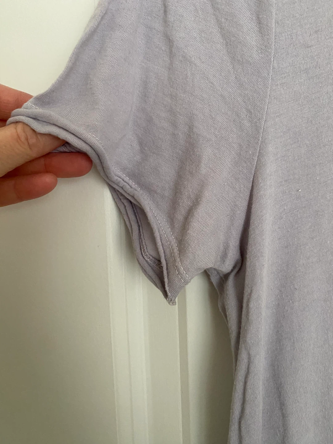 t.la Purple Keyhole Neck T-Shirt Size S - photo 3