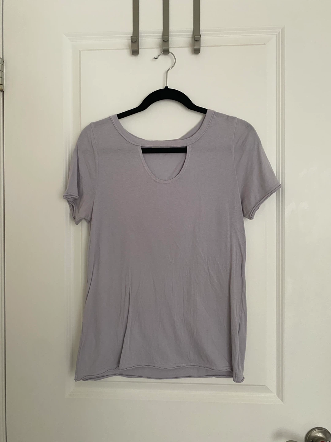 t.la Purple Keyhole Neck T-Shirt Size S