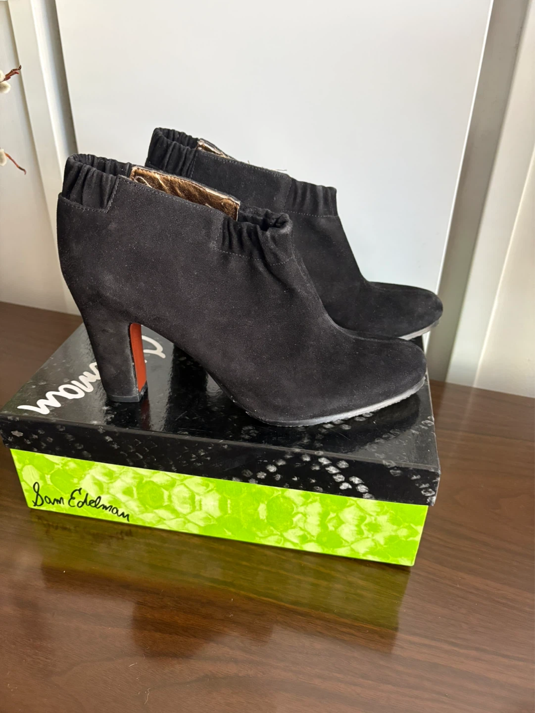 Sam Edelman black suede boots W10 NWOT