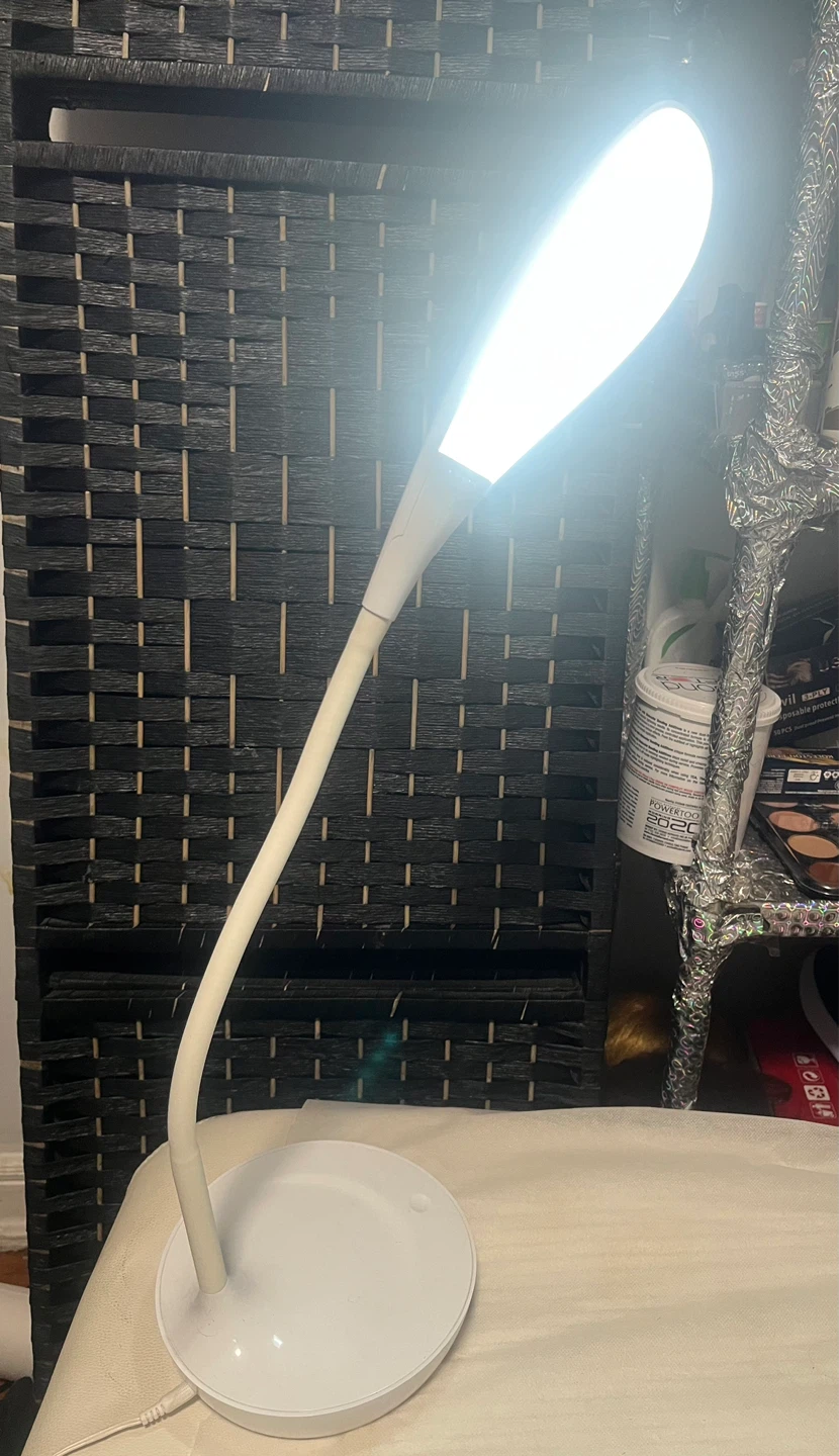 White LED Desk Lamp
