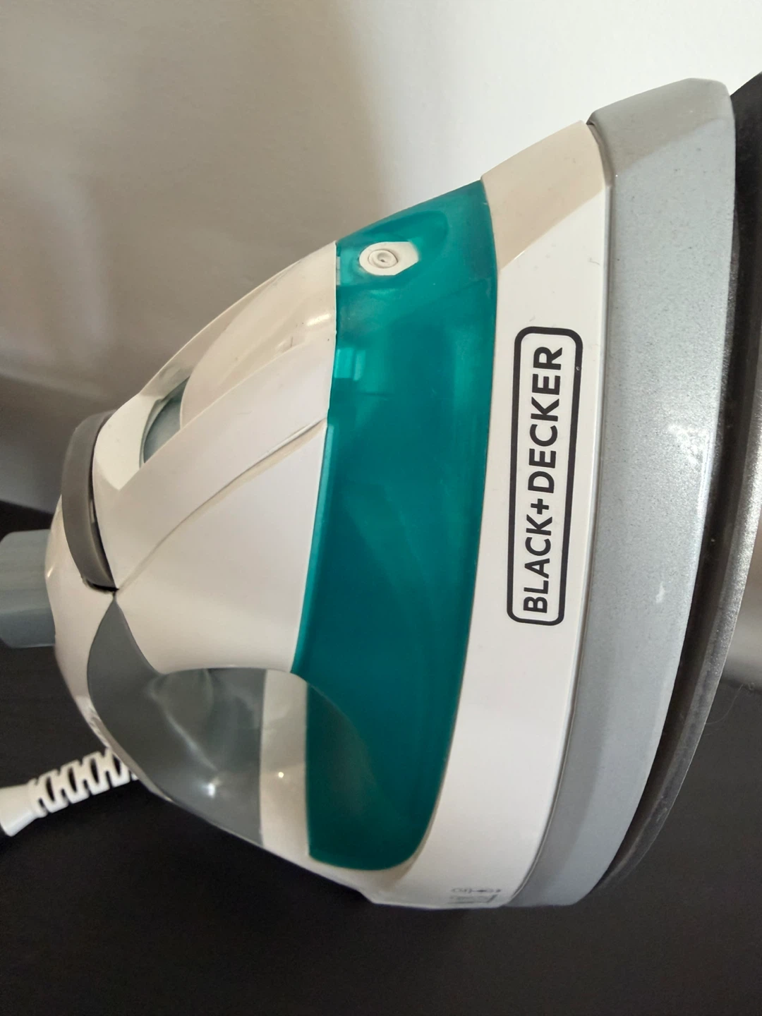 BLACK+DECKER Steam Iron - photo 5