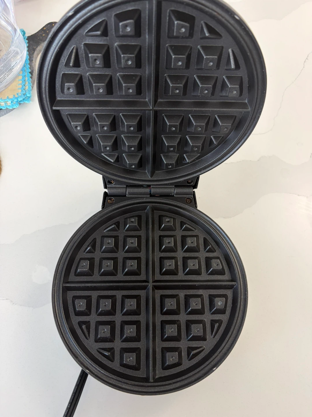Oster Round Waffle Maker