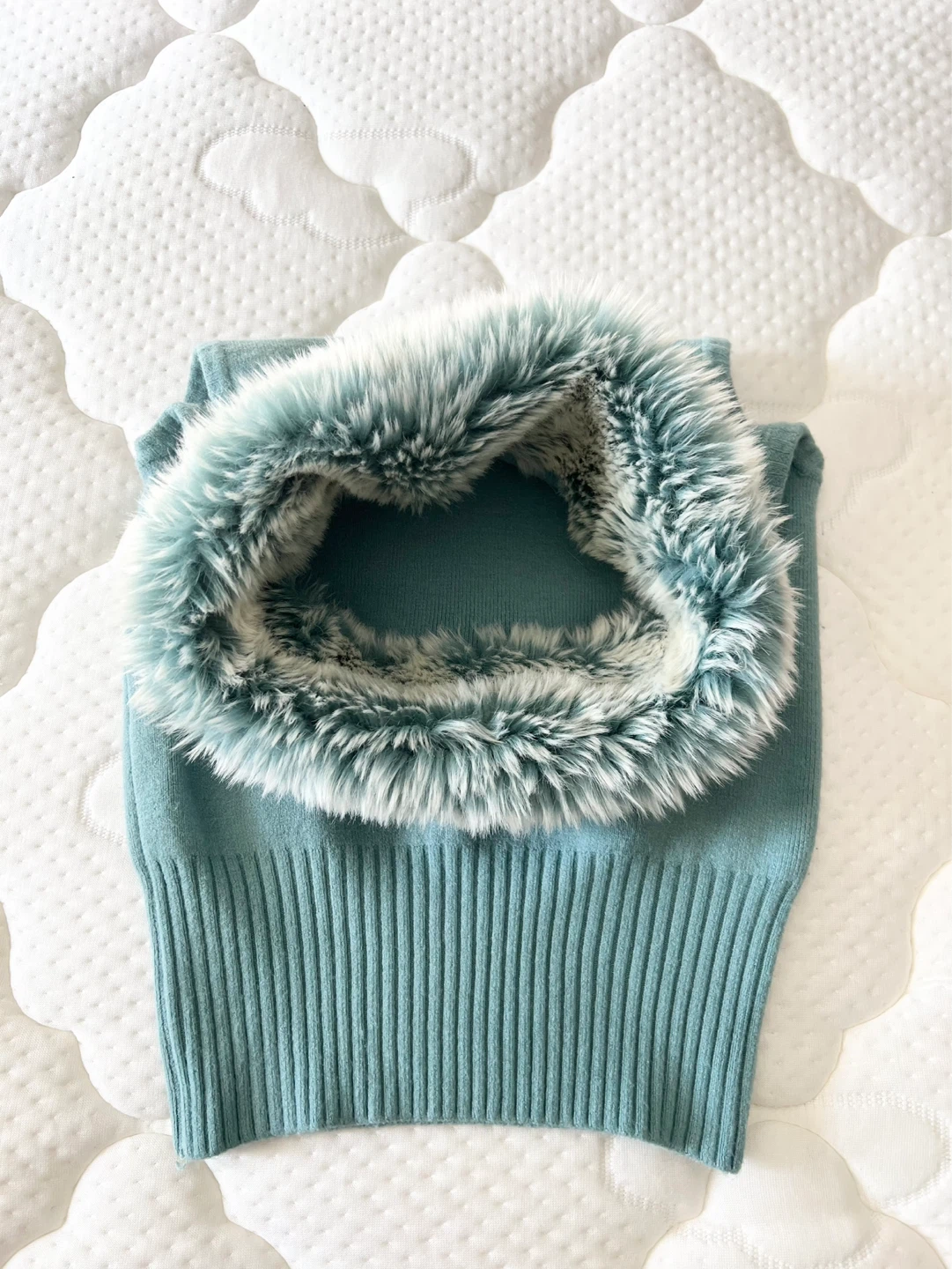 Women's Teal Faux Fur Collar Sleeveless Sweater - photo 4