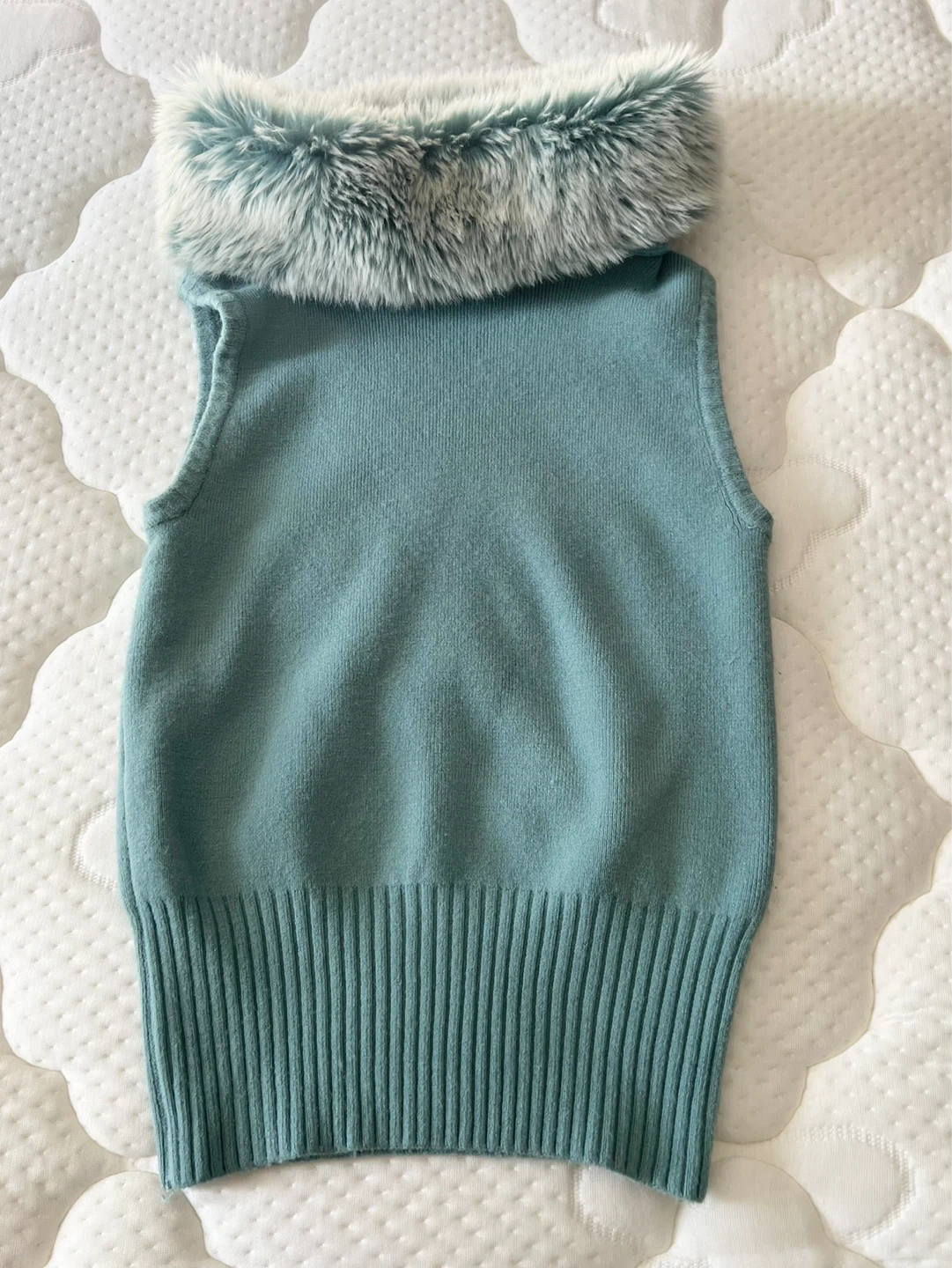 Women's Teal Faux Fur Collar Sleeveless Sweater - photo 2