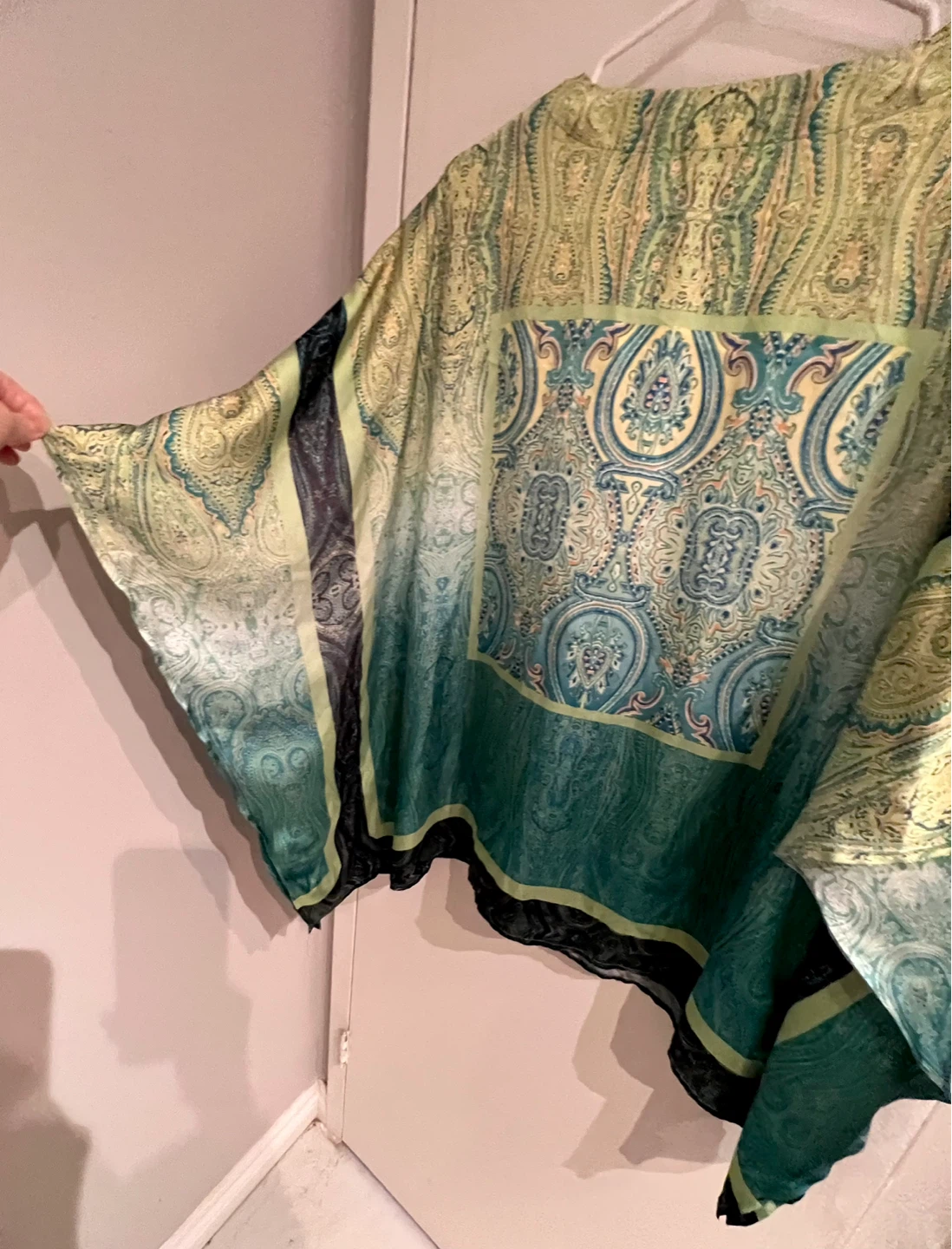 Women's Paisley Print Kaftan Top - photo 2