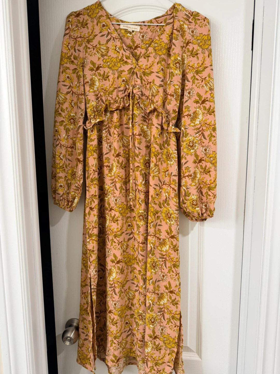 MONTEAU LA floral dress