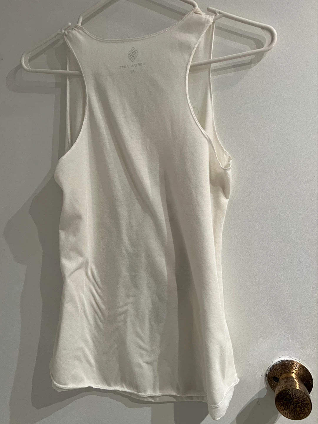 TIBETAN ARTS Tank Top White Gold Feather Print - photo 3