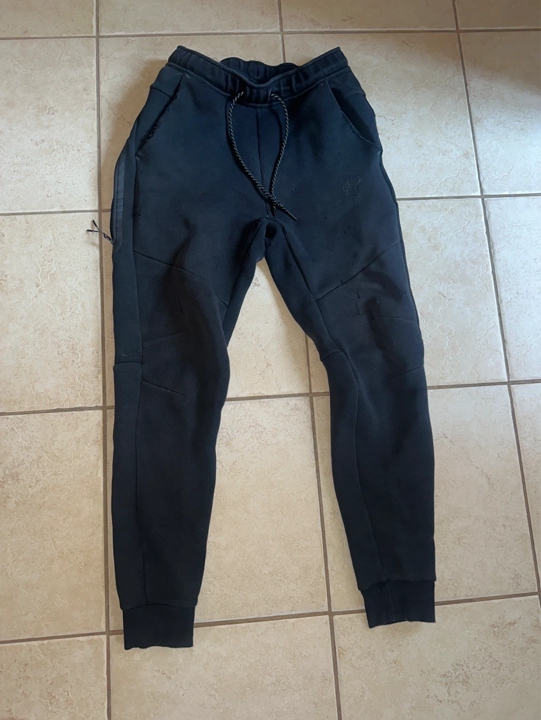 Nike Tech Fleece Joggers small