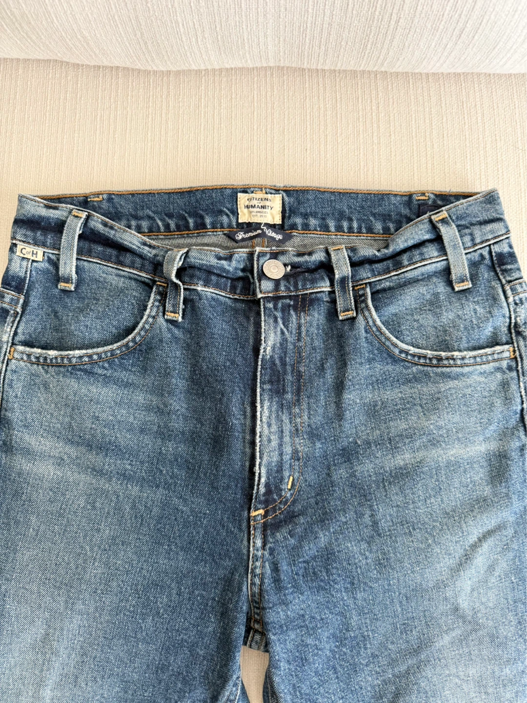 Size 28 Citizen of Humanity Amelia Vintage Flare Jeans - photo 4