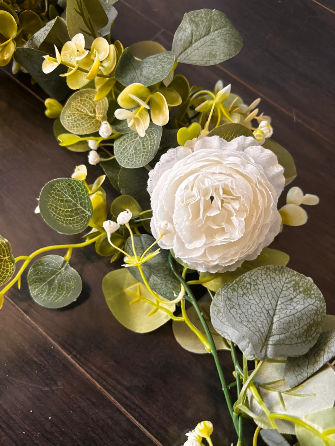 Artificial Eucalyptus Garland w/ white peonies - photo 3