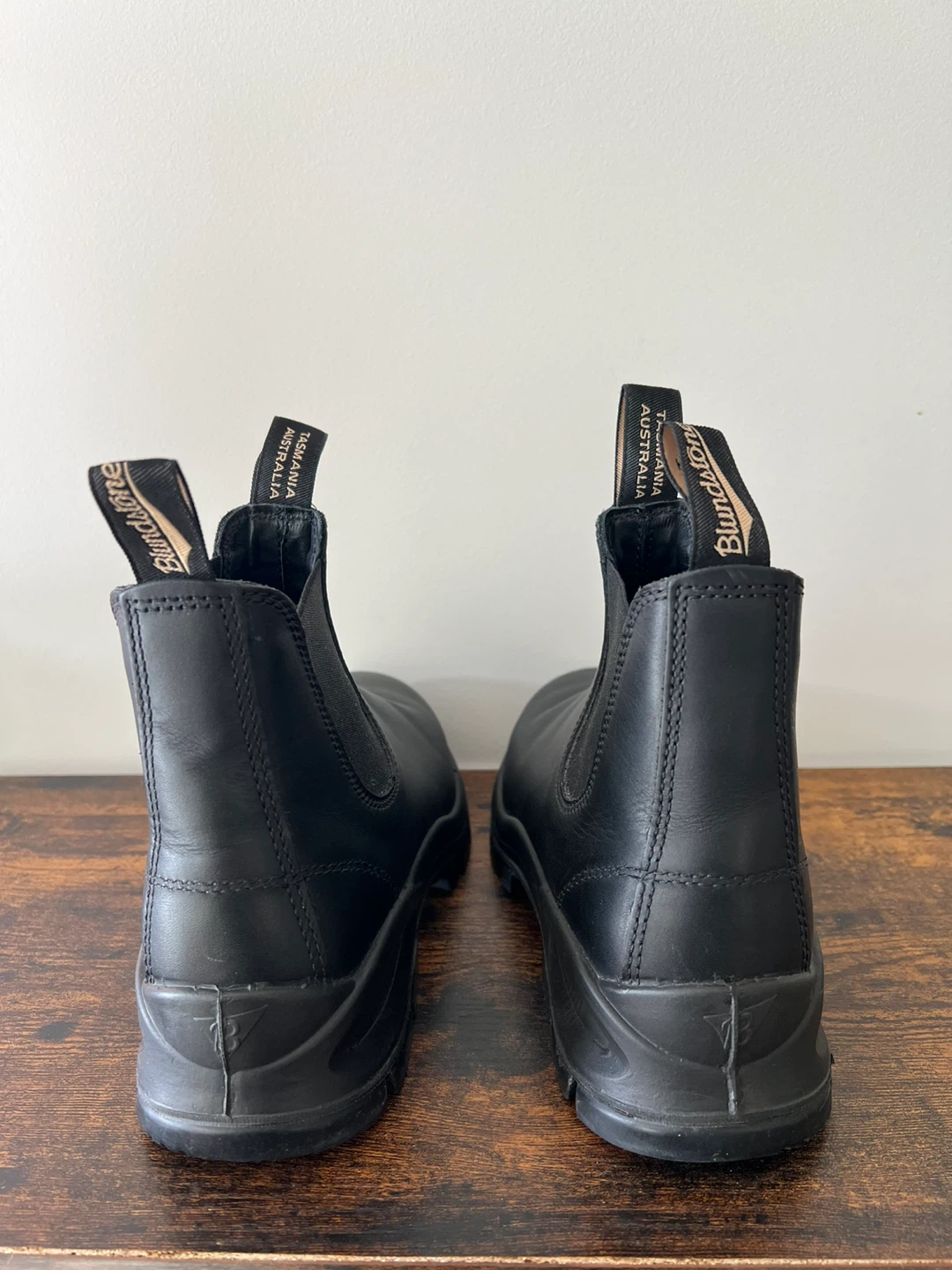 Blundstone 2240 Lug Sole Boots – Black - photo 2