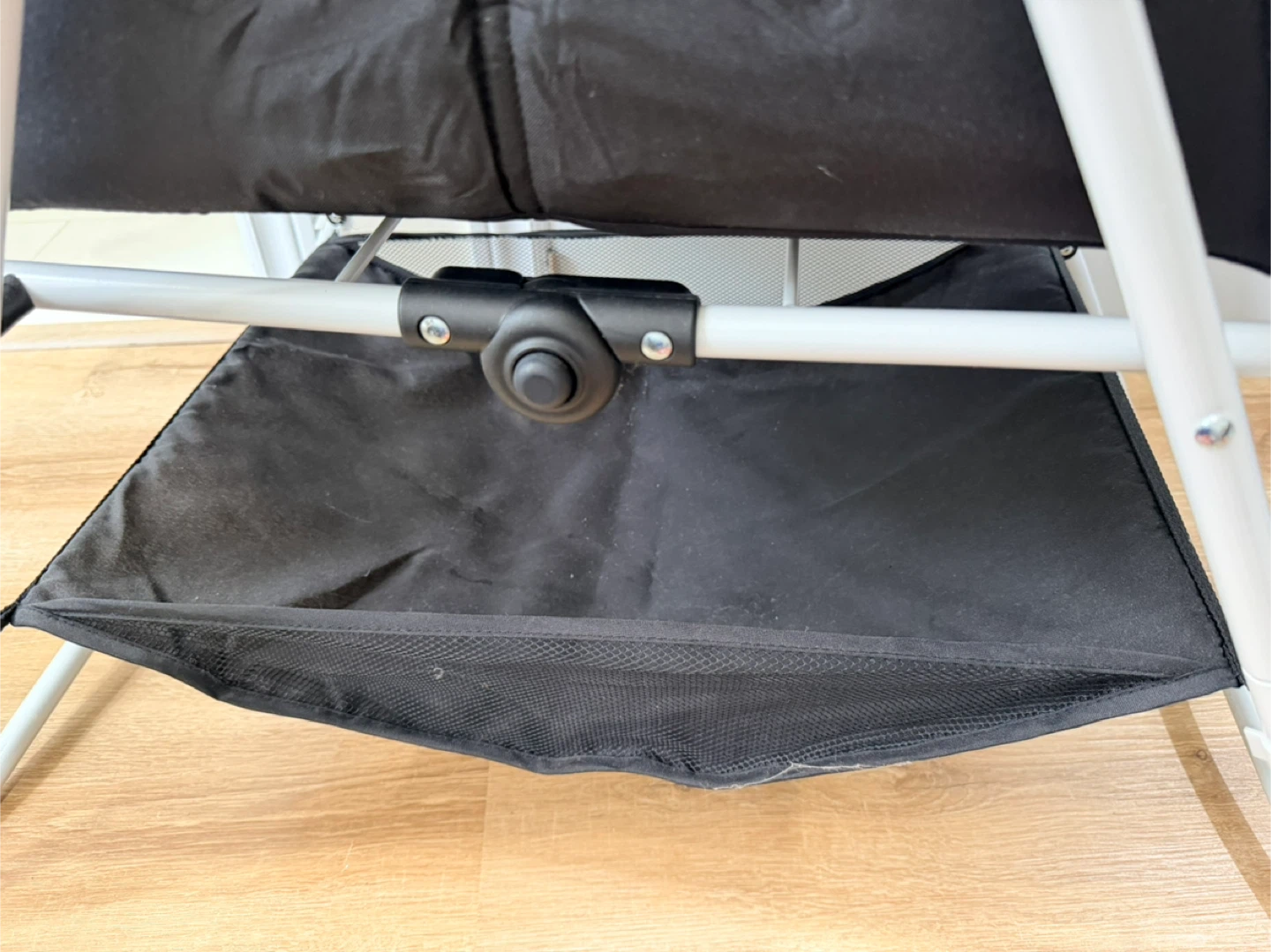 Black Baby Bassinet with Mosquito Netting - photo 4