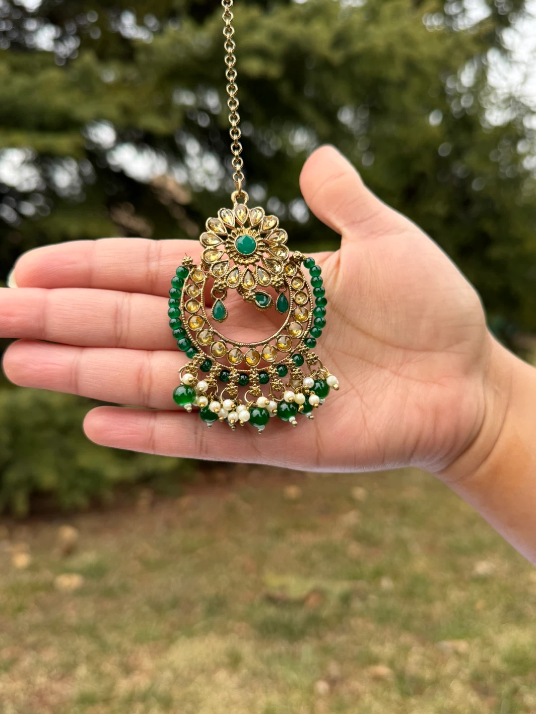 Earrings & Tikka Set - Green & Gold - photo 2