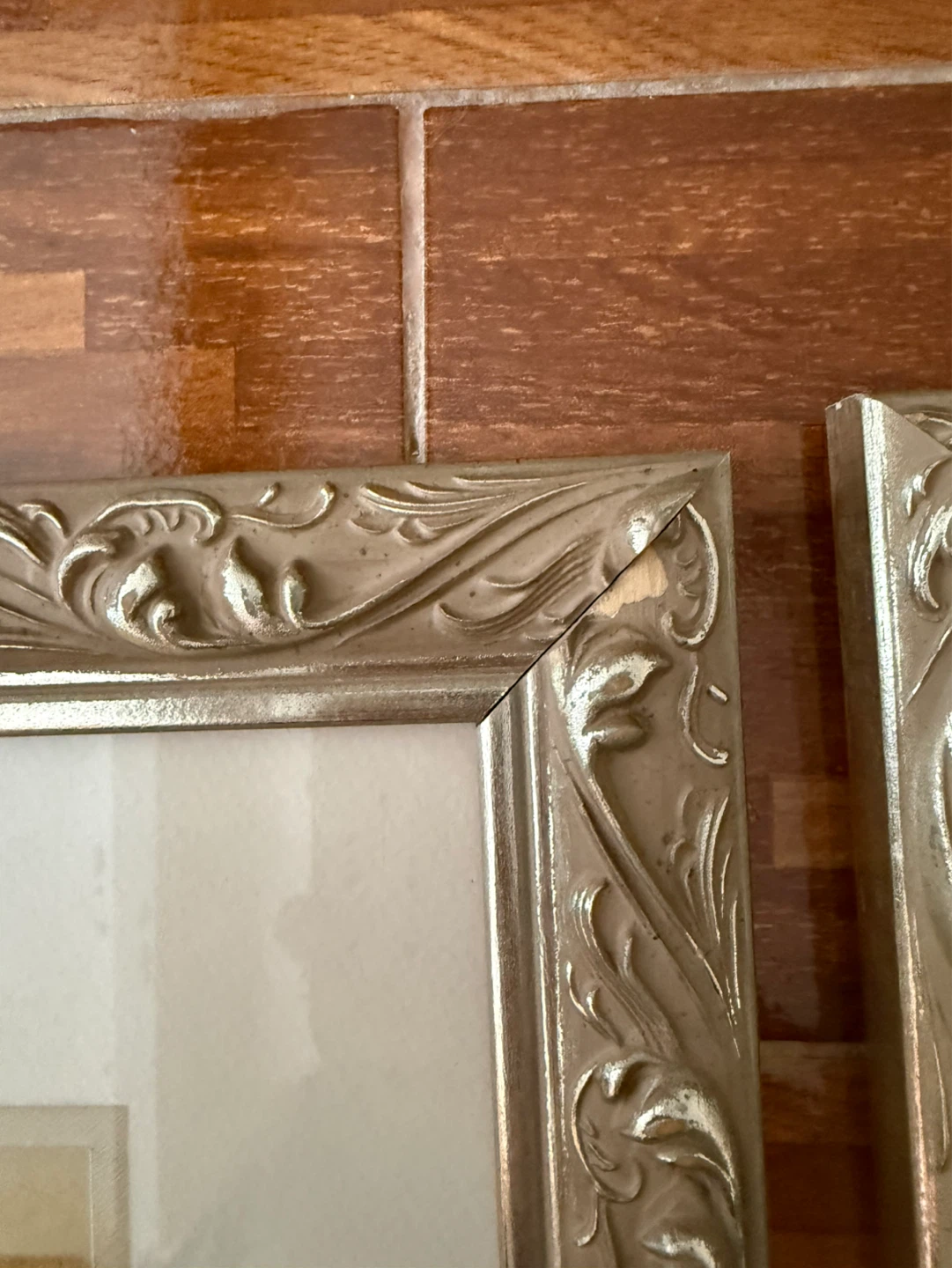 Set of 2 Vintage Floral Framed Prints - photo 2