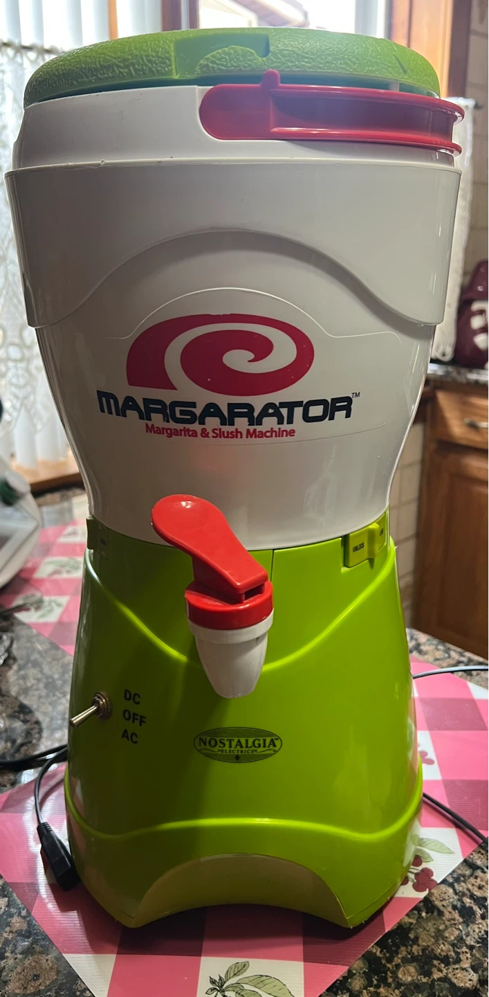 Nostalgia Margarator Margarita & Slush Machine - photo 3