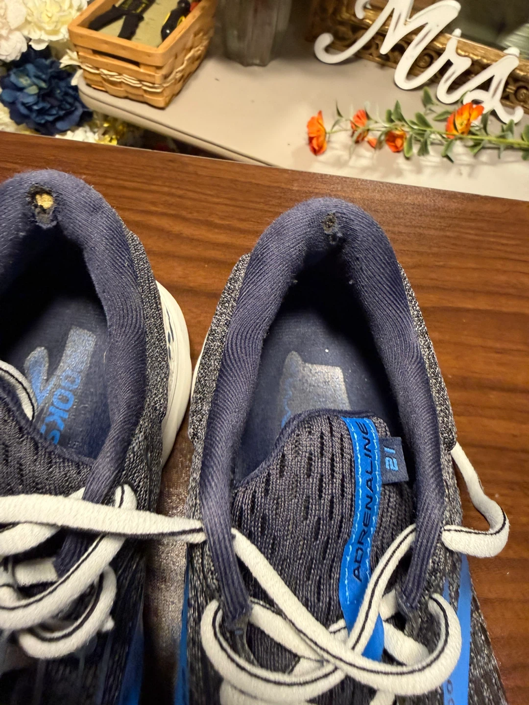 Brooks Adrenaline GTS 21 Men's Running Shoes - photo 4