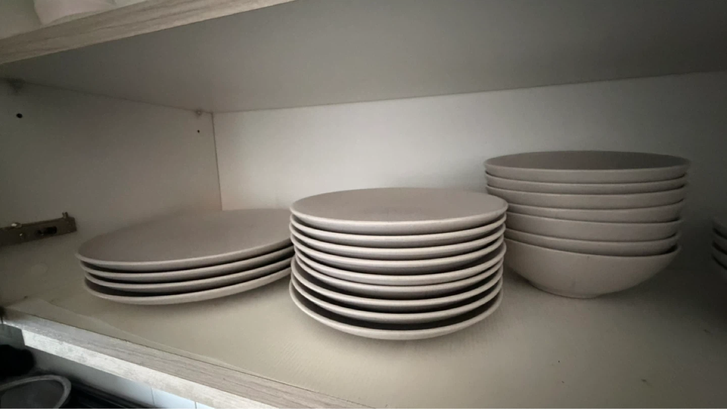 FÄRGKLAR 24 -piece dinnerware set, matte light gray
