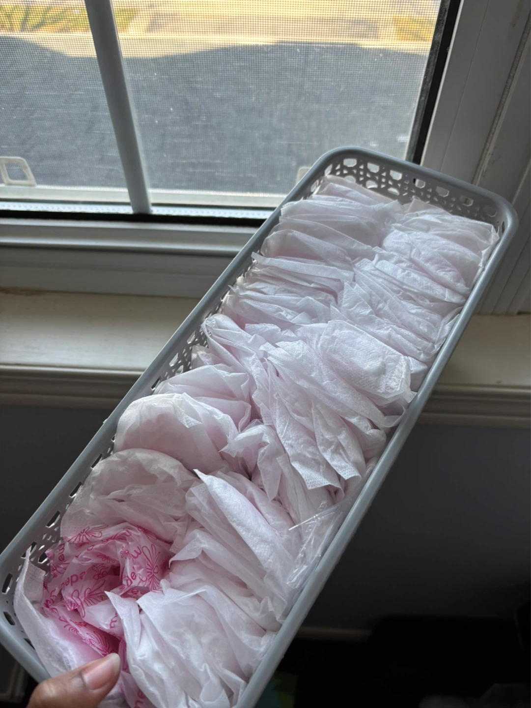 80 + Medela Nursing Pads - photo 2