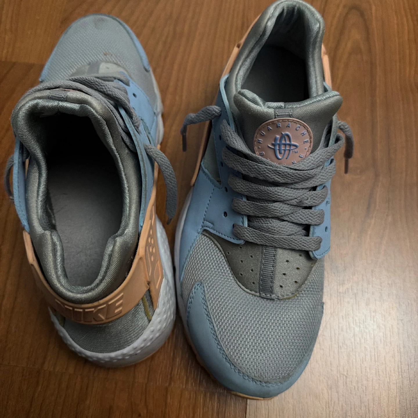 Nike Air Huarache Youth GS Shoes Size 6.5Y - photo 2