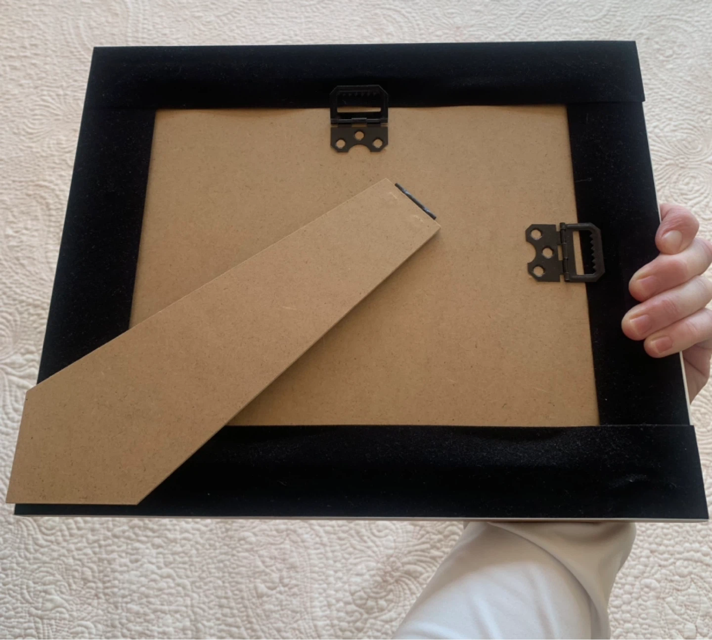 Swan canvas in wooden frame - photo 3