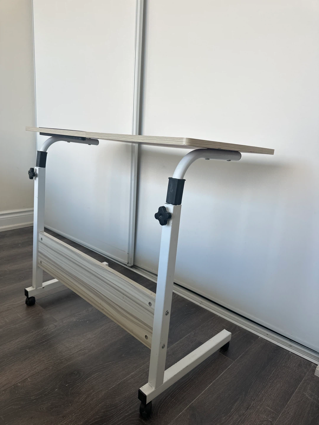 Adjustable Rolling Laptop Desk