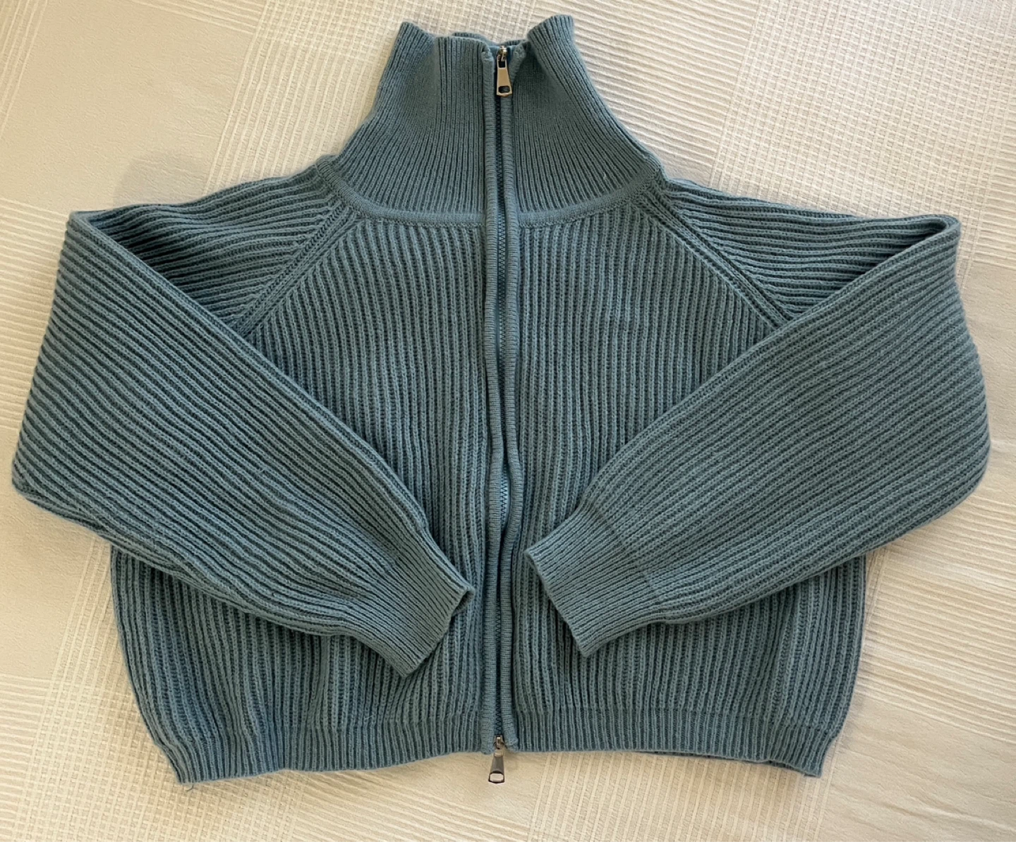 Blue Zip-Up Ribbed Knit Cardigan