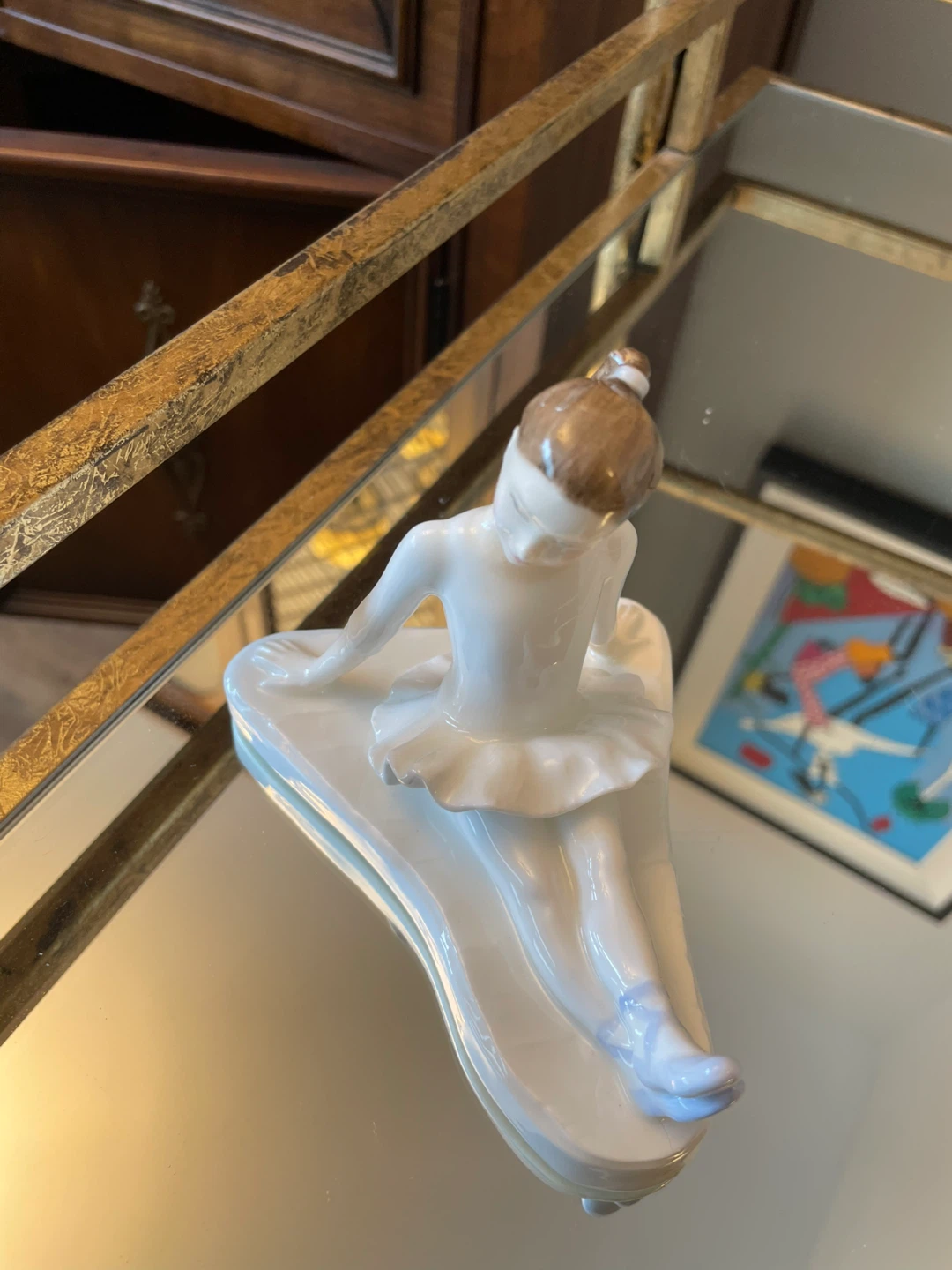 Royal Doulton "Stage Struck"  Figurine - photo 3