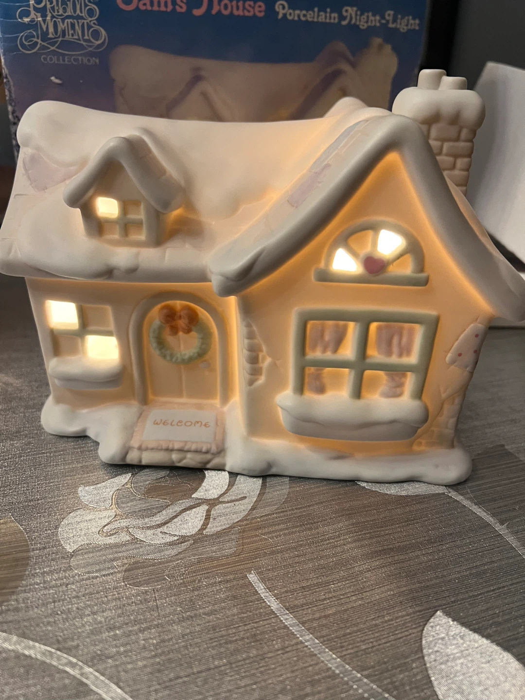 Enesco Precious Moments Sam's House Porcelain Night Light