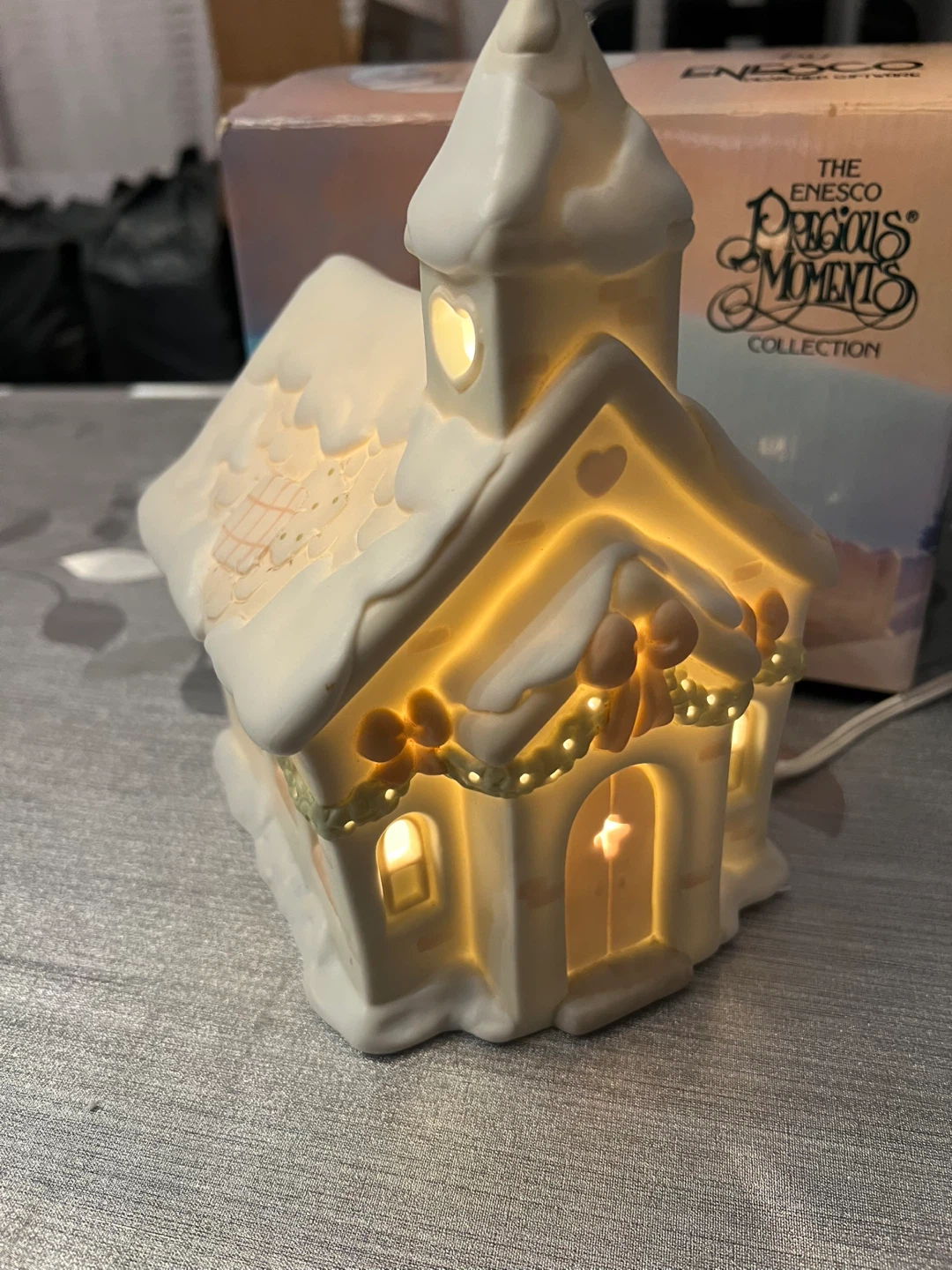 Enesco Precious Moments Sam's House Porcelain Night Light - photo 4