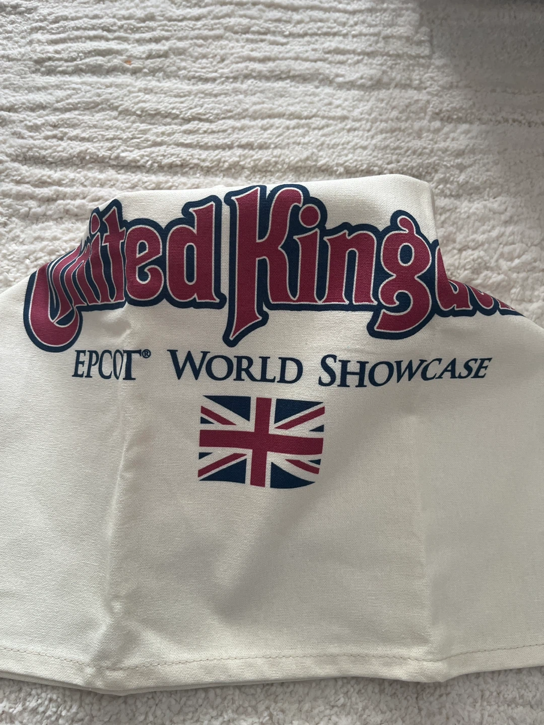 Epcot World Showcase United Kingdom Pub Tea Towel - photo 3