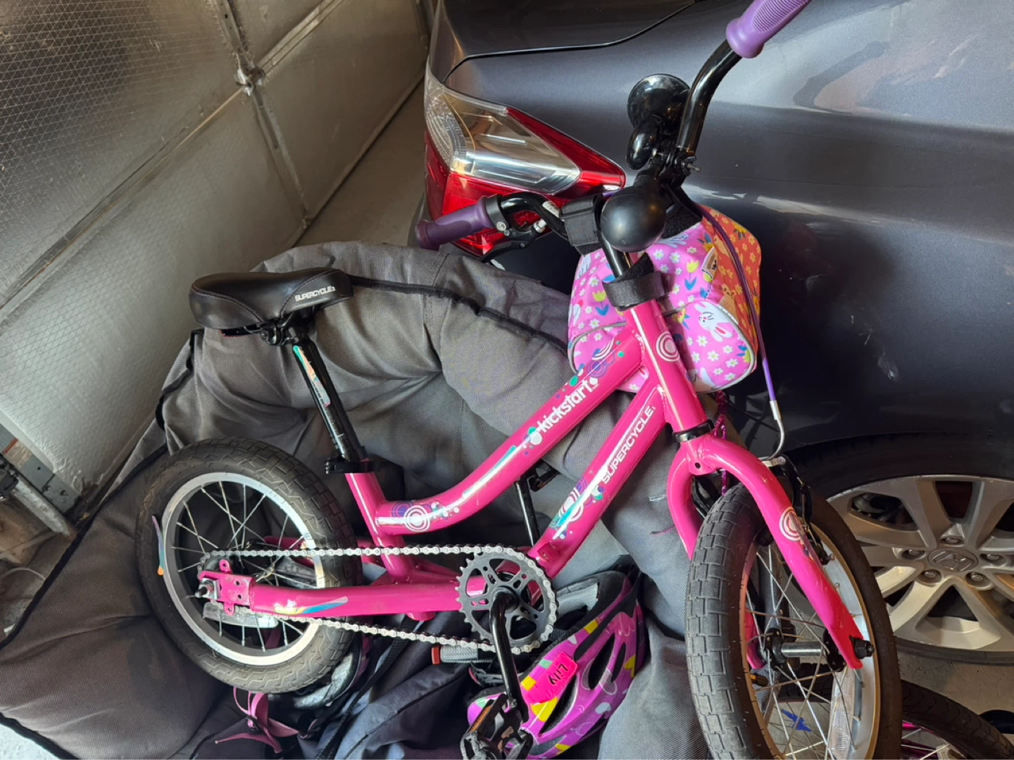 Supercycle Kickstart Pink Kids Bike with Training Wheels 14” - photo 3