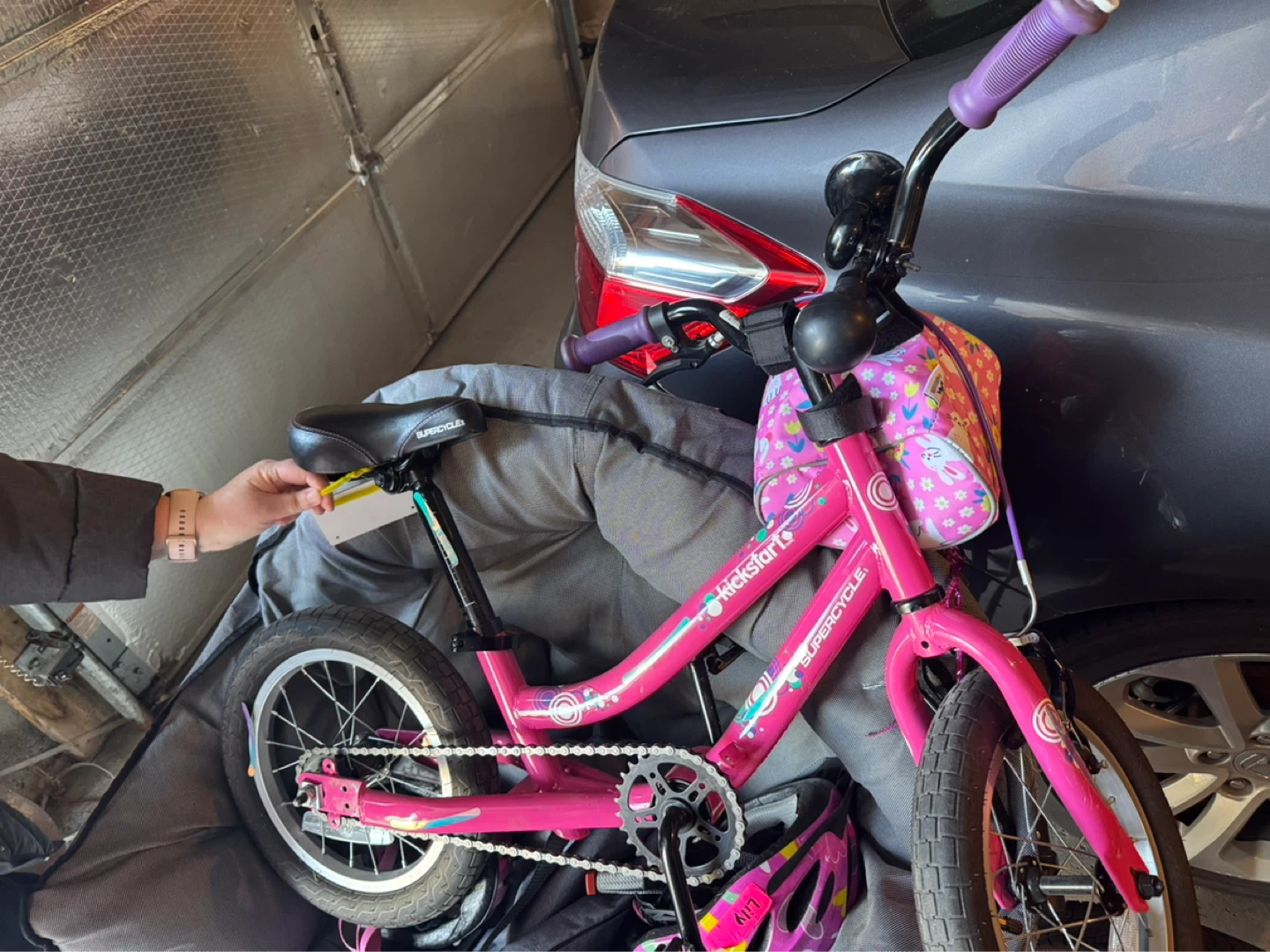 Supercycle Kickstart Pink Kids Bike with Training Wheels 14” - photo 4