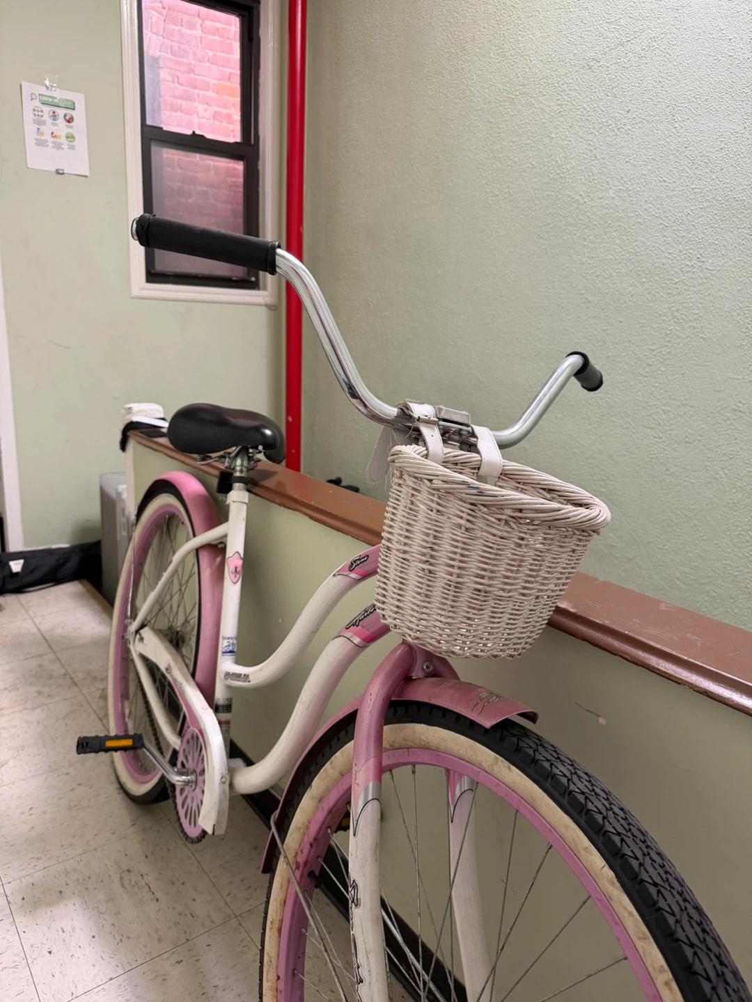 Huffy Pink and White Cruiser Bicycle with Basket - photo 5
