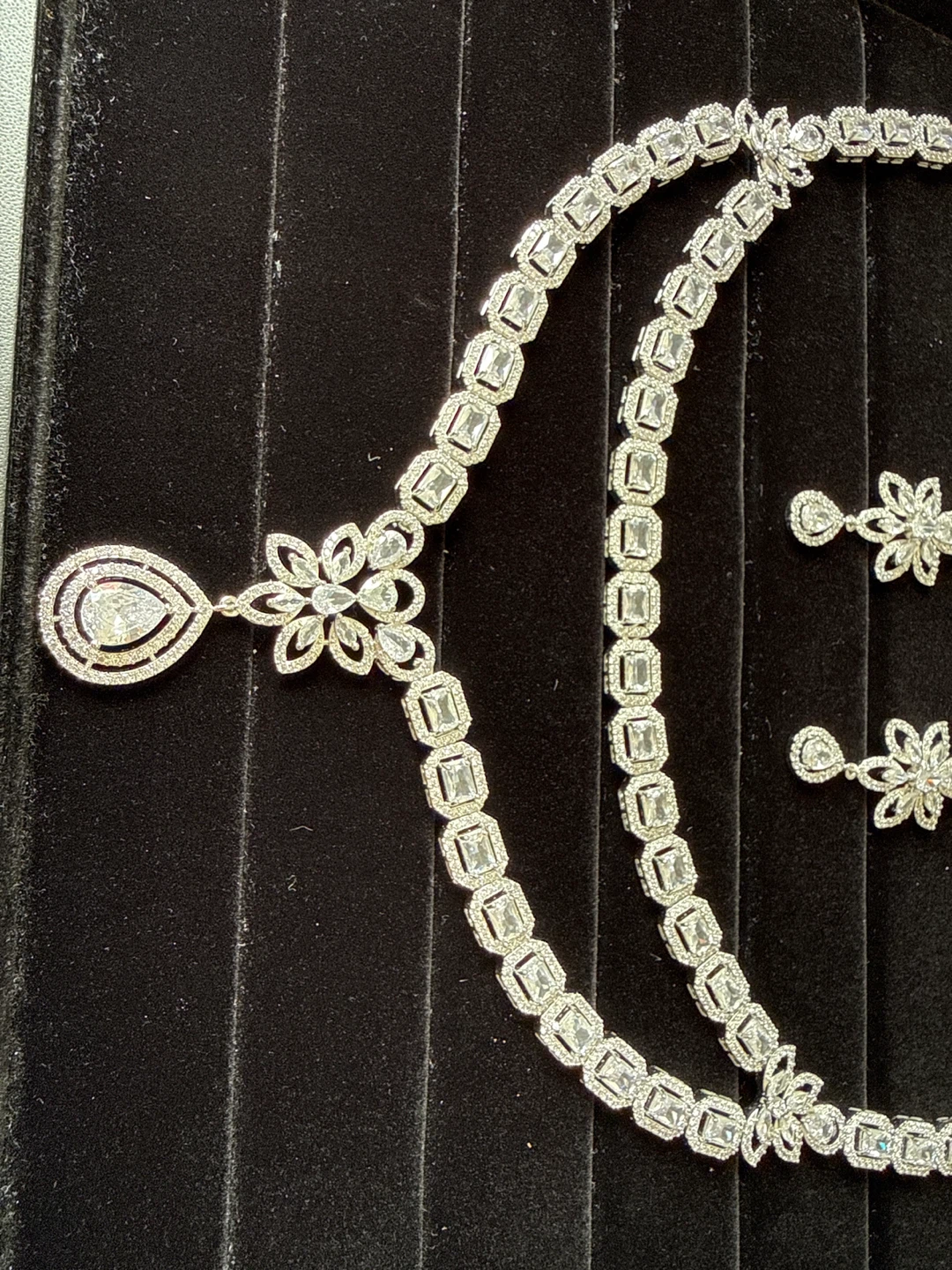 Silver Tone Crystal Necklace and Earring Set - photo 4